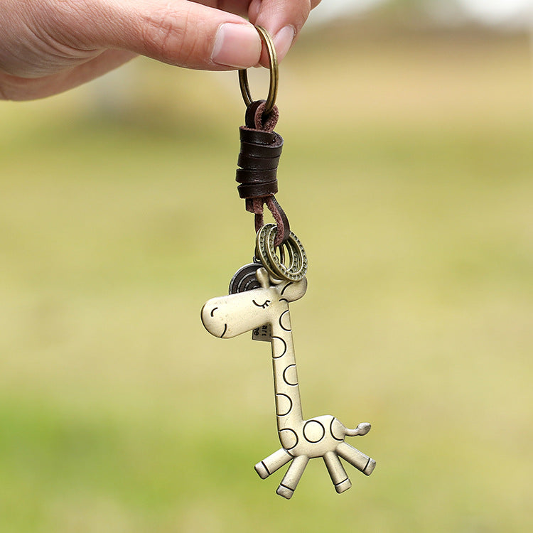 Wholesale Retro Giraffe Cowhide Leather Keychain